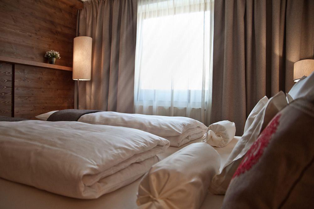 Ariston Dolomiti Residence Dobbiaco Luaran gambar