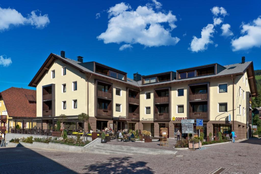 Ariston Dolomiti Residence Dobbiaco Luaran gambar