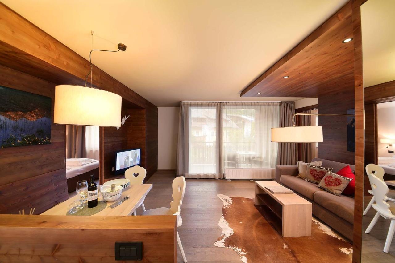 Ariston Dolomiti Residence Dobbiaco Luaran gambar