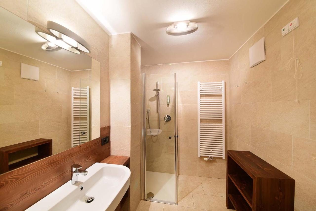 Ariston Dolomiti Residence Dobbiaco Luaran gambar