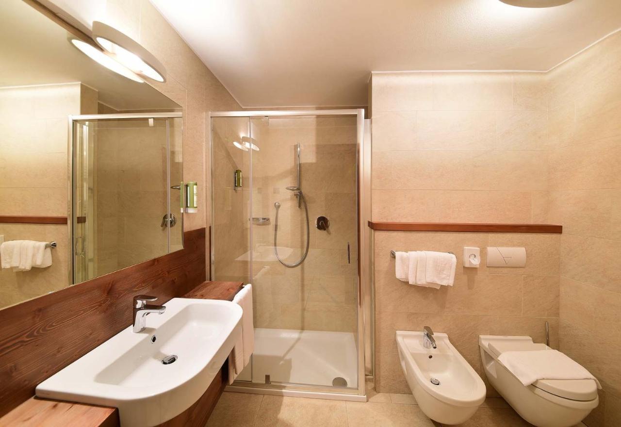 Ariston Dolomiti Residence Dobbiaco Bilik gambar